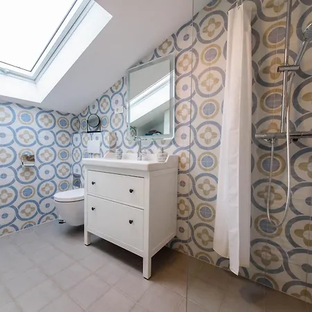 Aurora Διαμέρισμα *