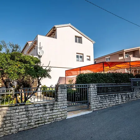 Aurora Διαμέρισμα